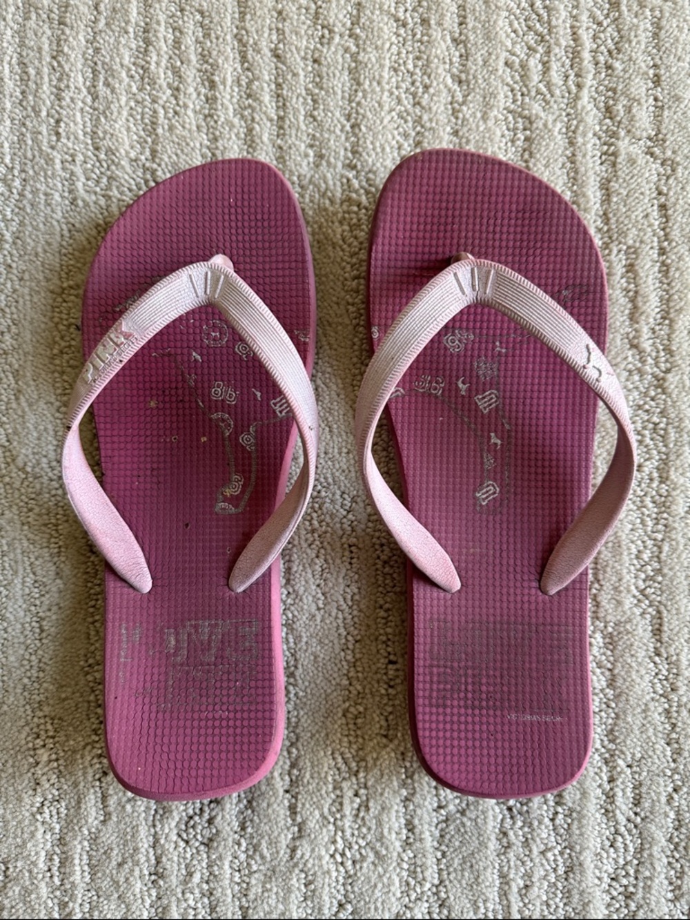 Victoria’s Secret Love Pink Flip Flops